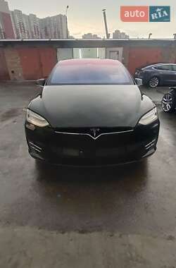 Внедорожник / Кроссовер Tesla Model X 2017 в 