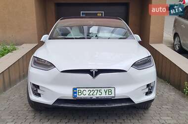 Tesla Model X 2019