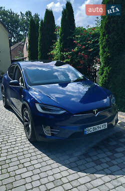 Tesla Model X 2018