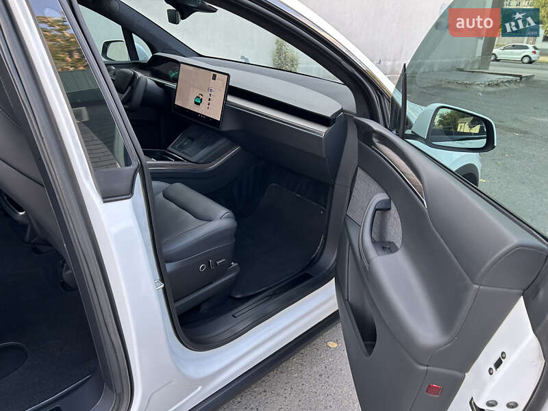 Позашляховик / Кросовер Tesla Model X 2021 в Дніпрі