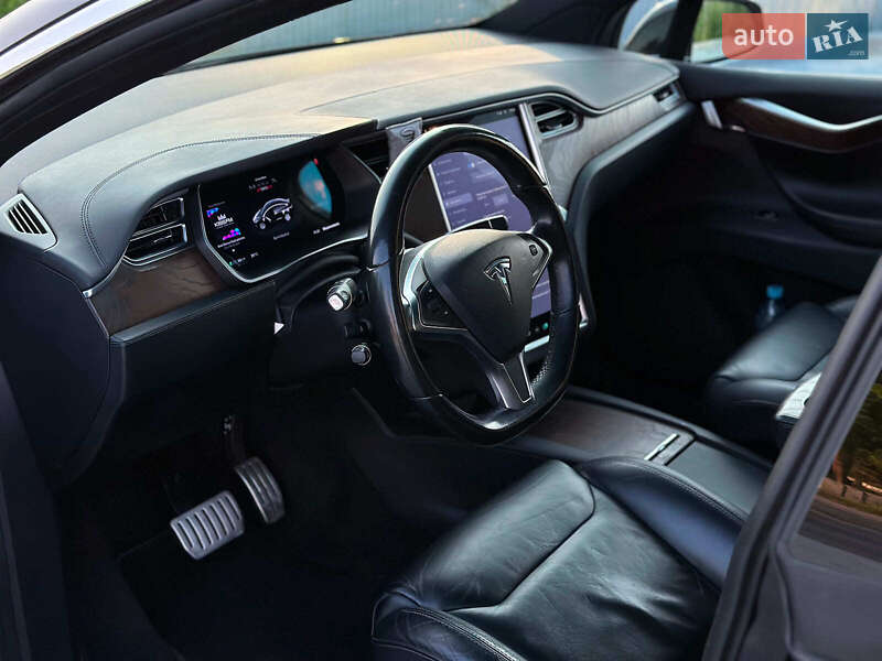 Внедорожник / Кроссовер Tesla Model X 2016 в Виннице фото 36 Внедорожник / Кроссовер Tesla Model X 2016 в Виннице