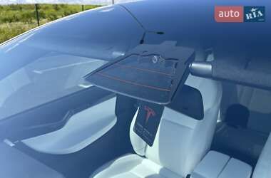 Позашляховик / Кросовер Tesla Model X 2018 в 