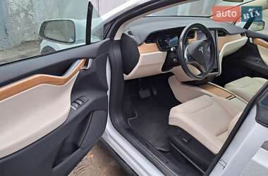 Внедорожник / Кроссовер Tesla Model X 2018 в 