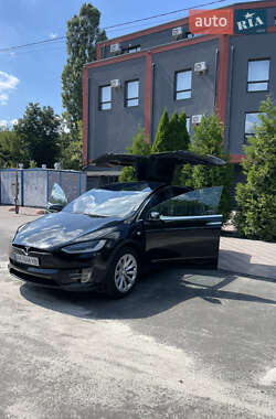 Внедорожник / Кроссовер Tesla Model X 2018 в Киеве