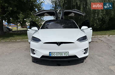 Tesla Model X 2018