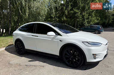 Внедорожник / Кроссовер Tesla Model X 2018 в 