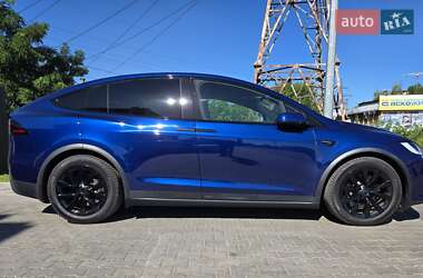 Внедорожник / Кроссовер Tesla Model X 2022 в Вышгороде