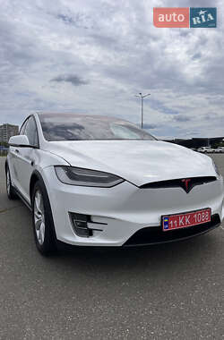 Tesla Model X 2017