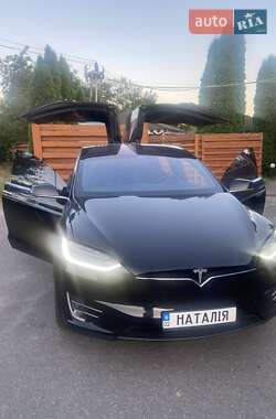 Tesla Model X 2016