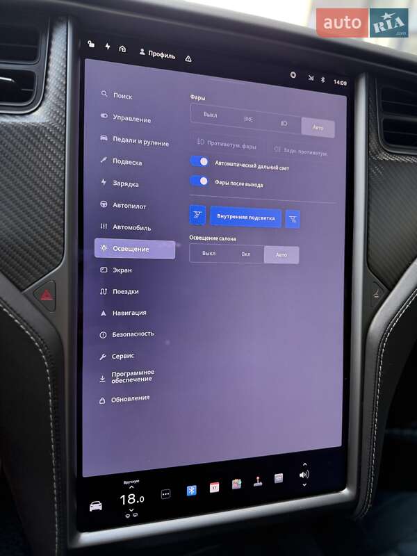 Позашляховик / Кросовер Tesla Model X 2019 в Києві