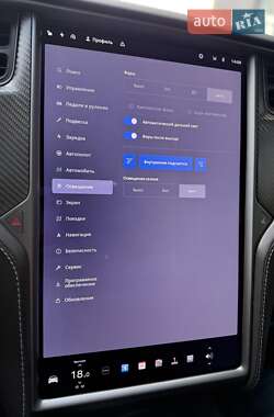 Внедорожник / Кроссовер Tesla Model X 2019 в 