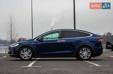 Tesla Model X 2017
