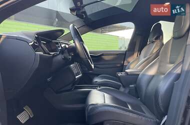 Внедорожник / Кроссовер Tesla Model X 2016 в 