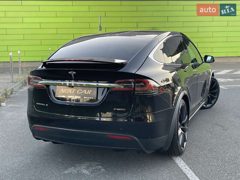 Позашляховик / Кросовер Tesla Model X 2016 в Києві
