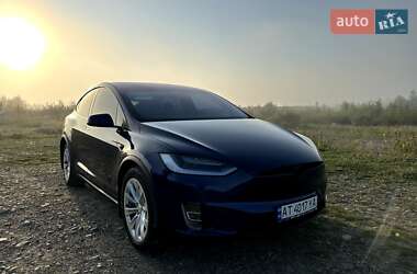 Позашляховик / Кросовер Tesla Model X 2018 в 