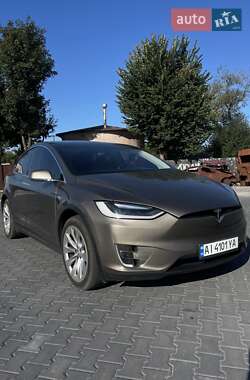 Tesla Model X 2016