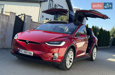 Внедорожник / Кроссовер Tesla Model X 2017 в 
