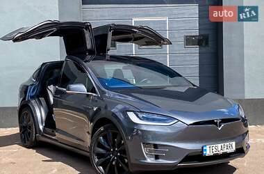 Внедорожник / Кроссовер Tesla Model X 2016 в Киеве