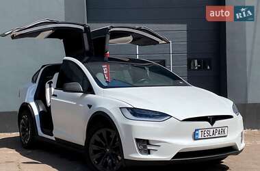 Позашляховик / Кросовер Tesla Model X 2019 в Києві