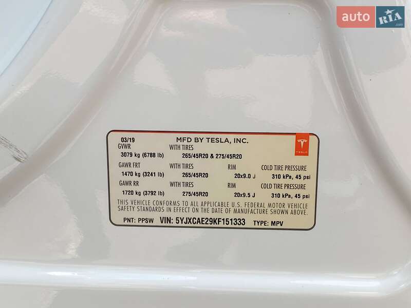 Позашляховик / Кросовер Tesla Model X 2019 в Києві