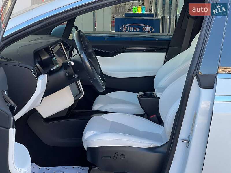 Позашляховик / Кросовер Tesla Model X 2020 в Одесі