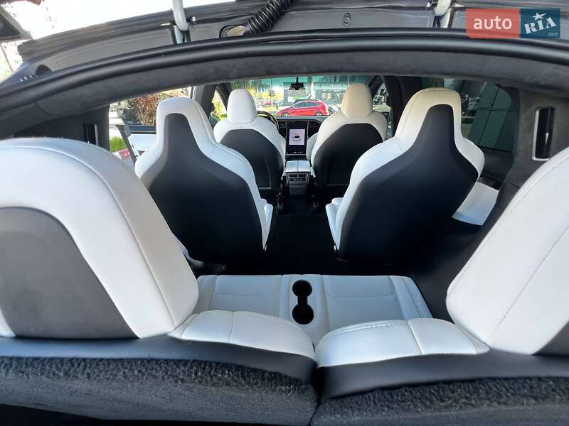 Позашляховик / Кросовер Tesla Model X 2020 в Одесі