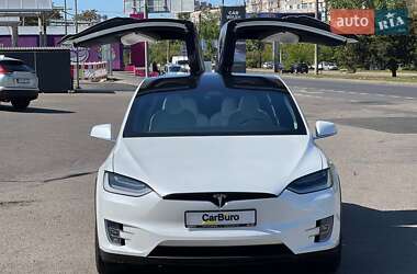Tesla Model X 2020