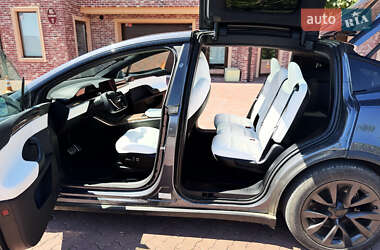 Позашляховик / Кросовер Tesla Model X 2022 в 