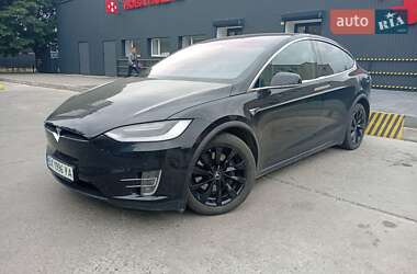 Позашляховик / Кросовер Tesla Model X 2017 в Рівному