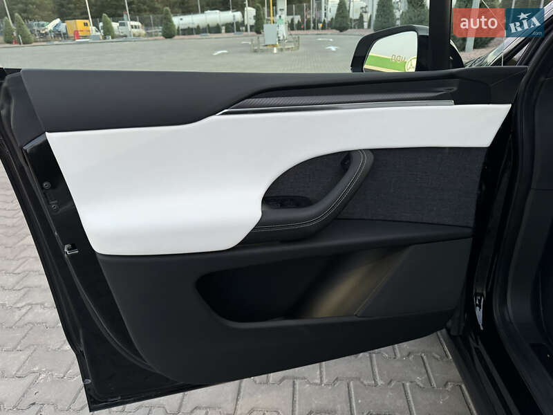 Позашляховик / Кросовер Tesla Model X 2022 в Дніпрі