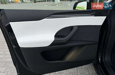 Позашляховик / Кросовер Tesla Model X 2022 в 