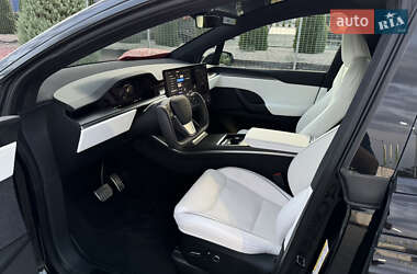Позашляховик / Кросовер Tesla Model X 2022 в 