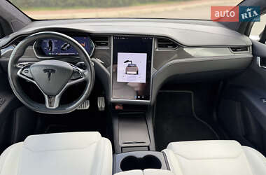 Внедорожник / Кроссовер Tesla Model X 2019 в 