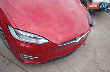Внедорожник / Кроссовер Tesla Model X 2016 в 