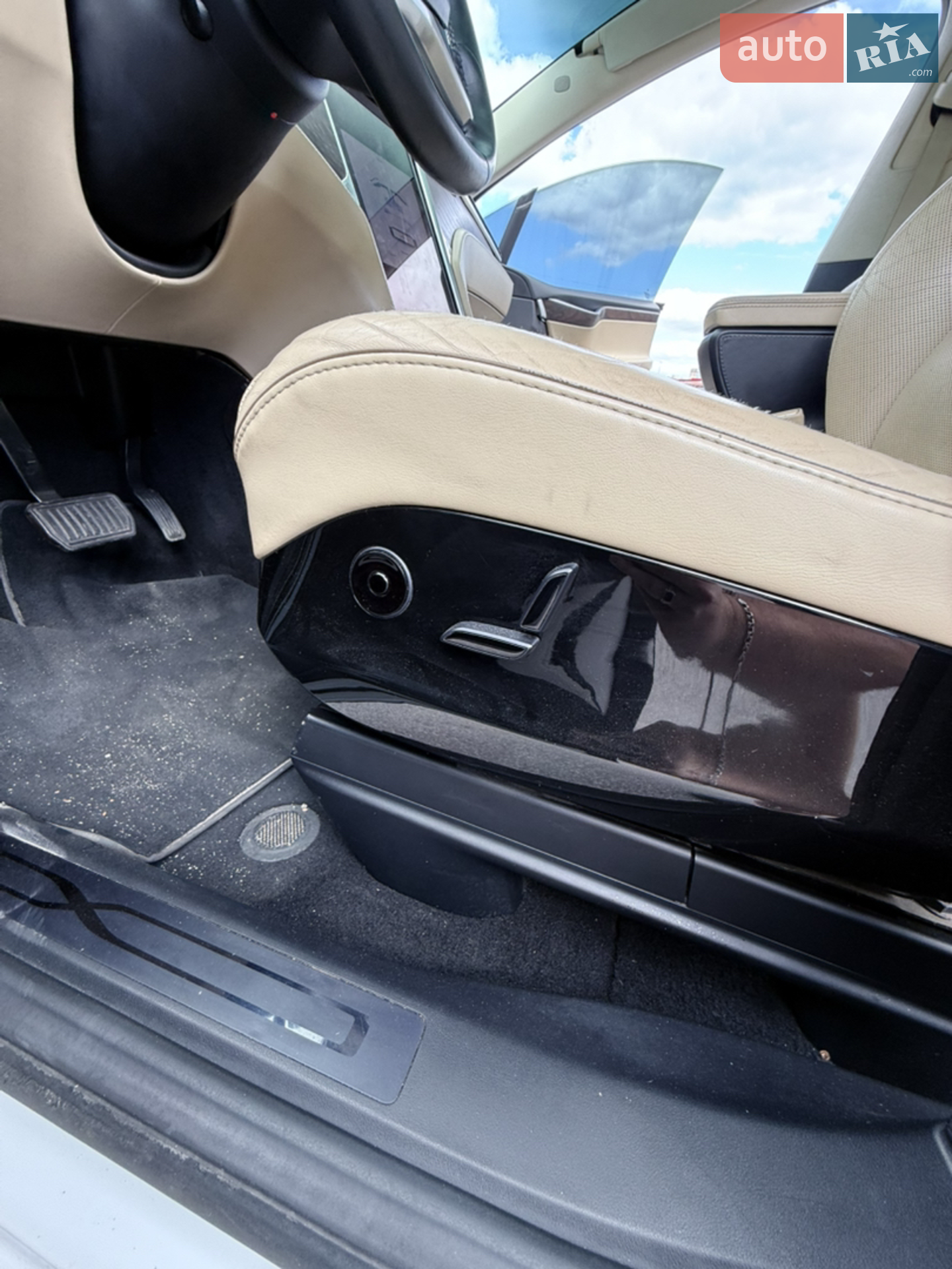2016 Tesla Model X - мініатюра 27