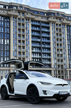 Внедорожник / Кроссовер Tesla Model X 2016 в 