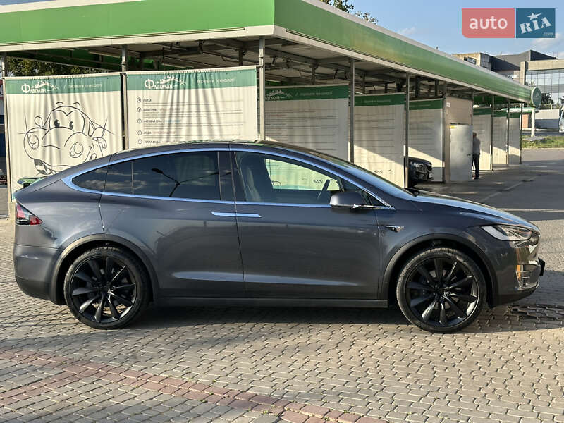 Позашляховик / Кросовер Tesla Model X 2019 в Івано-Франківську фото 5 Позашляховик / Кросовер Tesla Model X 2019 в Івано-Франківську