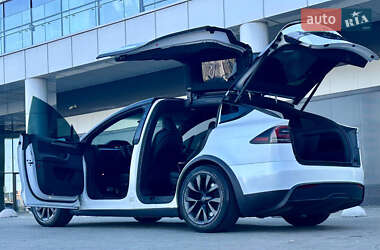 Позашляховик / Кросовер Tesla Model X 2022 в 