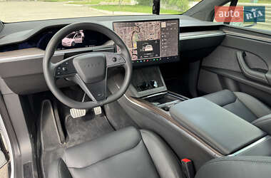 Внедорожник / Кроссовер Tesla Model X 2023 в 