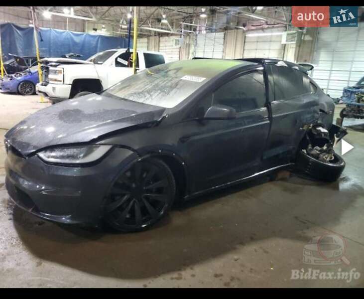 Позашляховик / Кросовер Tesla Model X 2024 в Києві