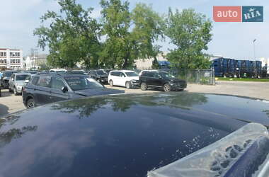 Позашляховик / Кросовер Tesla Model X 2019 в 