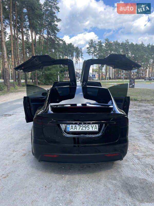 Позашляховик / Кросовер Tesla Model X 2020 в Києві