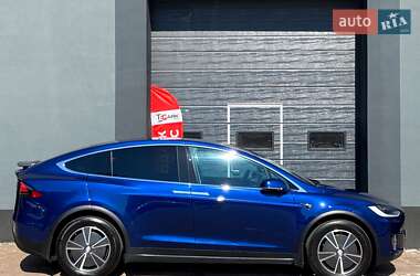 Внедорожник / Кроссовер Tesla Model X 2017 в 