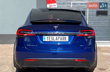 Внедорожник / Кроссовер Tesla Model X 2017 в 