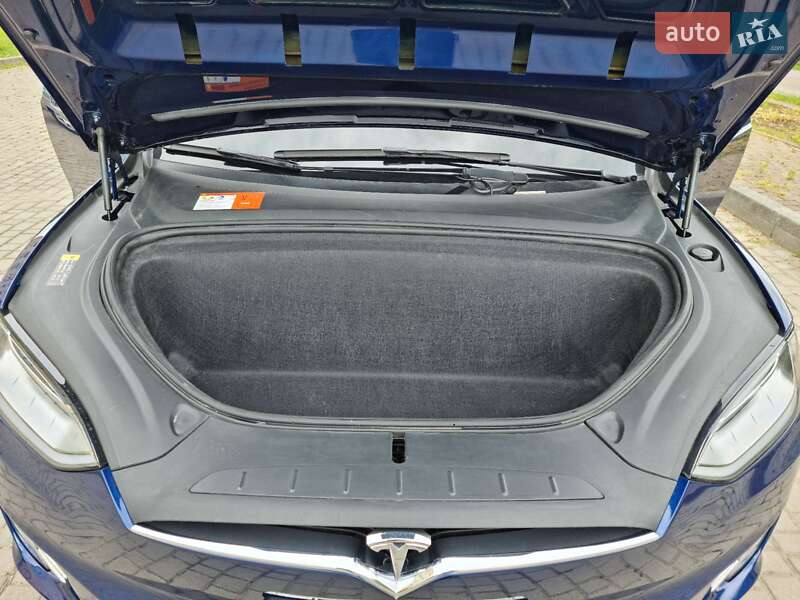Внедорожник / Кроссовер Tesla Model X 2018 в Коломые фото 18 Внедорожник / Кроссовер Tesla Model X 2018 в Коломые