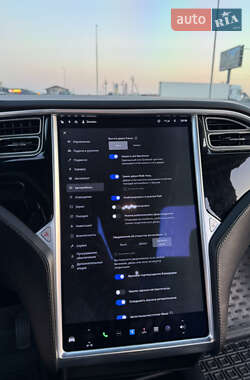 Внедорожник / Кроссовер Tesla Model X 2018 в 