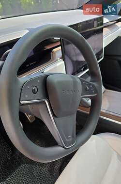 Внедорожник / Кроссовер Tesla Model X 2022 в 