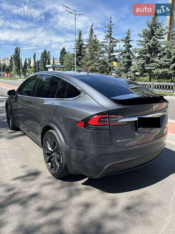 Внедорожник / Кроссовер Tesla Model X 2016 в Киеве фото 4 Внедорожник / Кроссовер Tesla Model X 2016 в Киеве