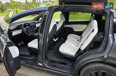 Позашляховик / Кросовер Tesla Model X 2022 в 