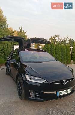 Внедорожник / Кроссовер Tesla Model X 2017 в 